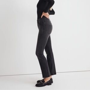 Madewell Mid-Rise Kick Out Crop Jean
